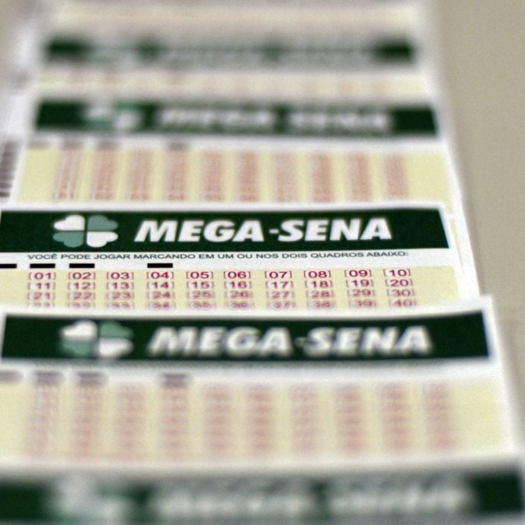 Mega-Sena acumulada em R$ 127 milhões