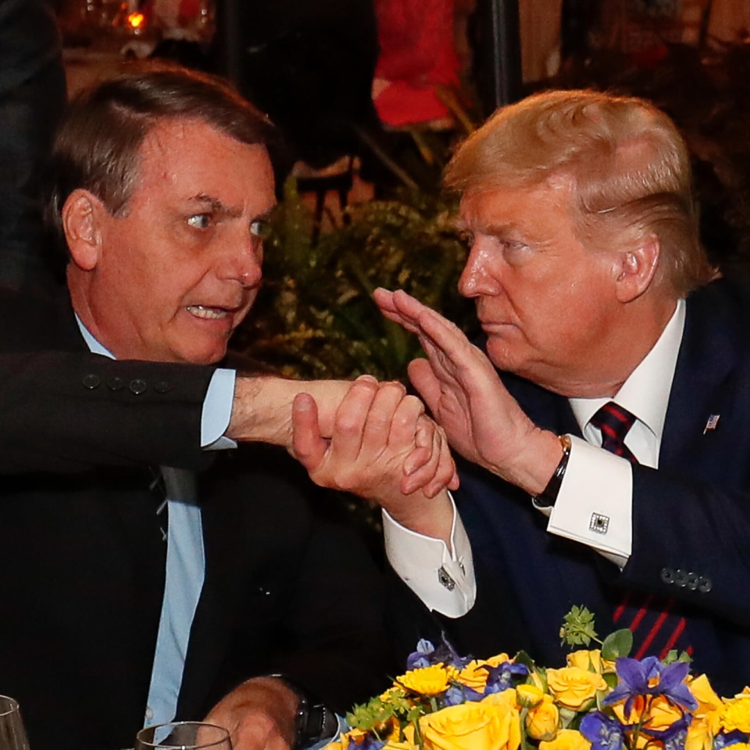 Bolsonaro parabeniza Trump pela reivindicação de vitória na eleição