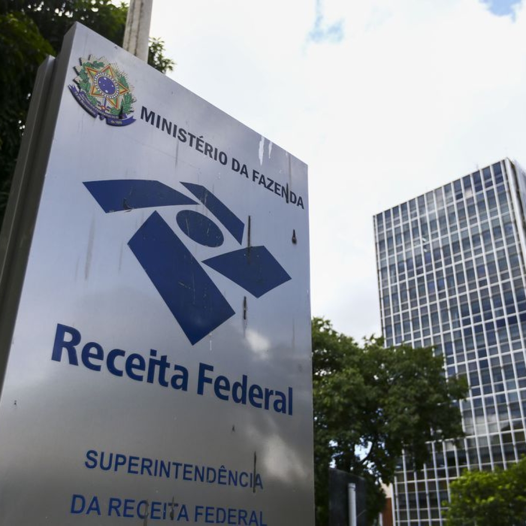 Auditores fiscais da Receita Federal mantêm paralisação em novembro