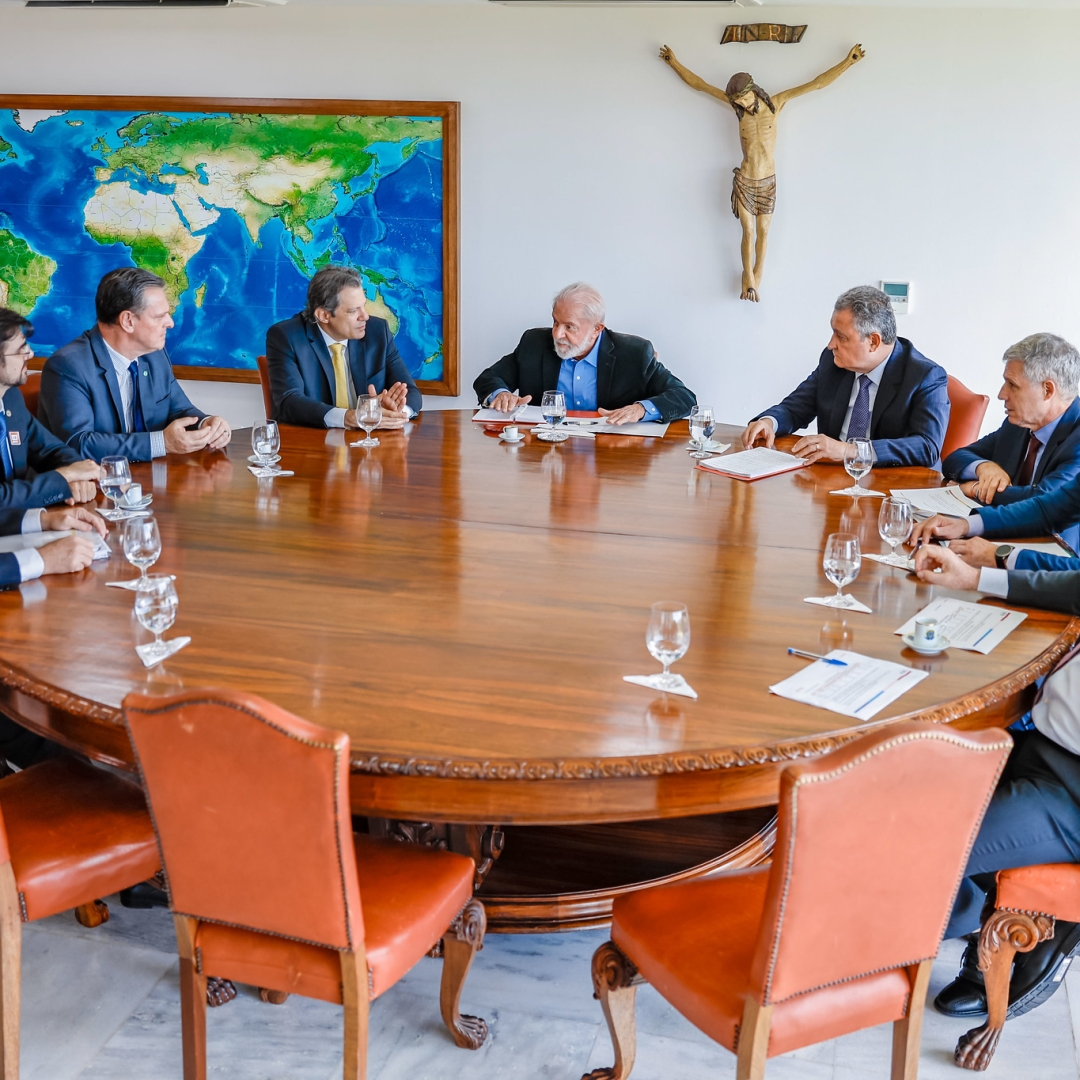 Reunião do governo para tratar de corte de gastos é suspensa