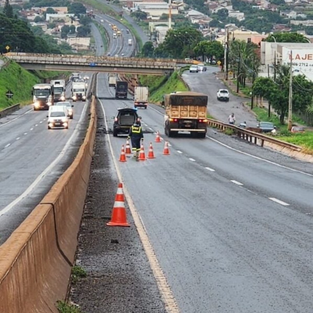 Interdição no Contorno Norte de Maringá devido às chuvas