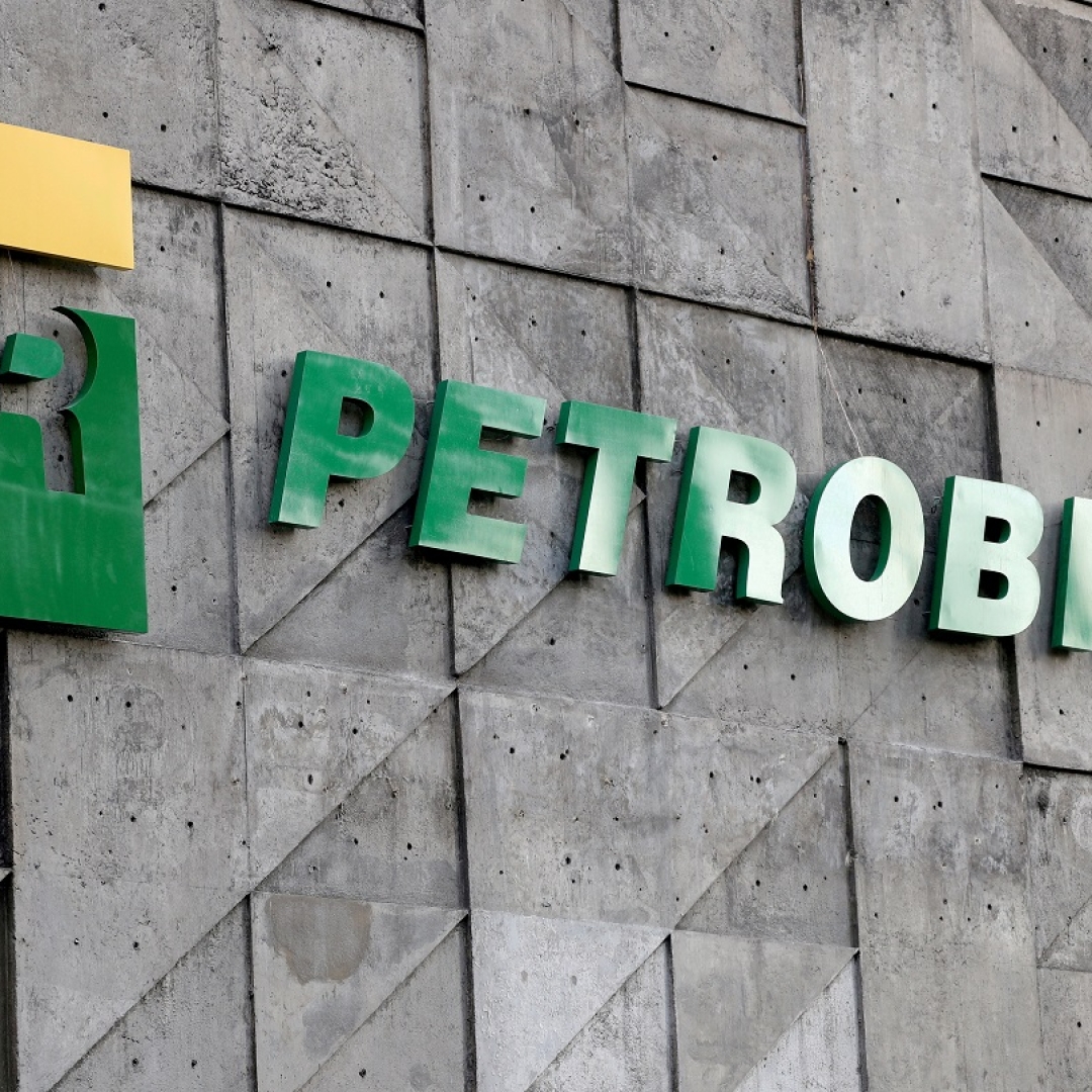 Petrobras anuncia proventos acima do esperado no 3T24