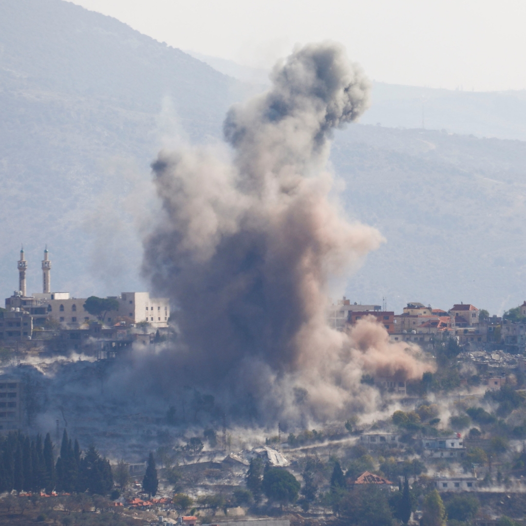 Ataques aéreos israelenses matam mais de 20 no Líbano