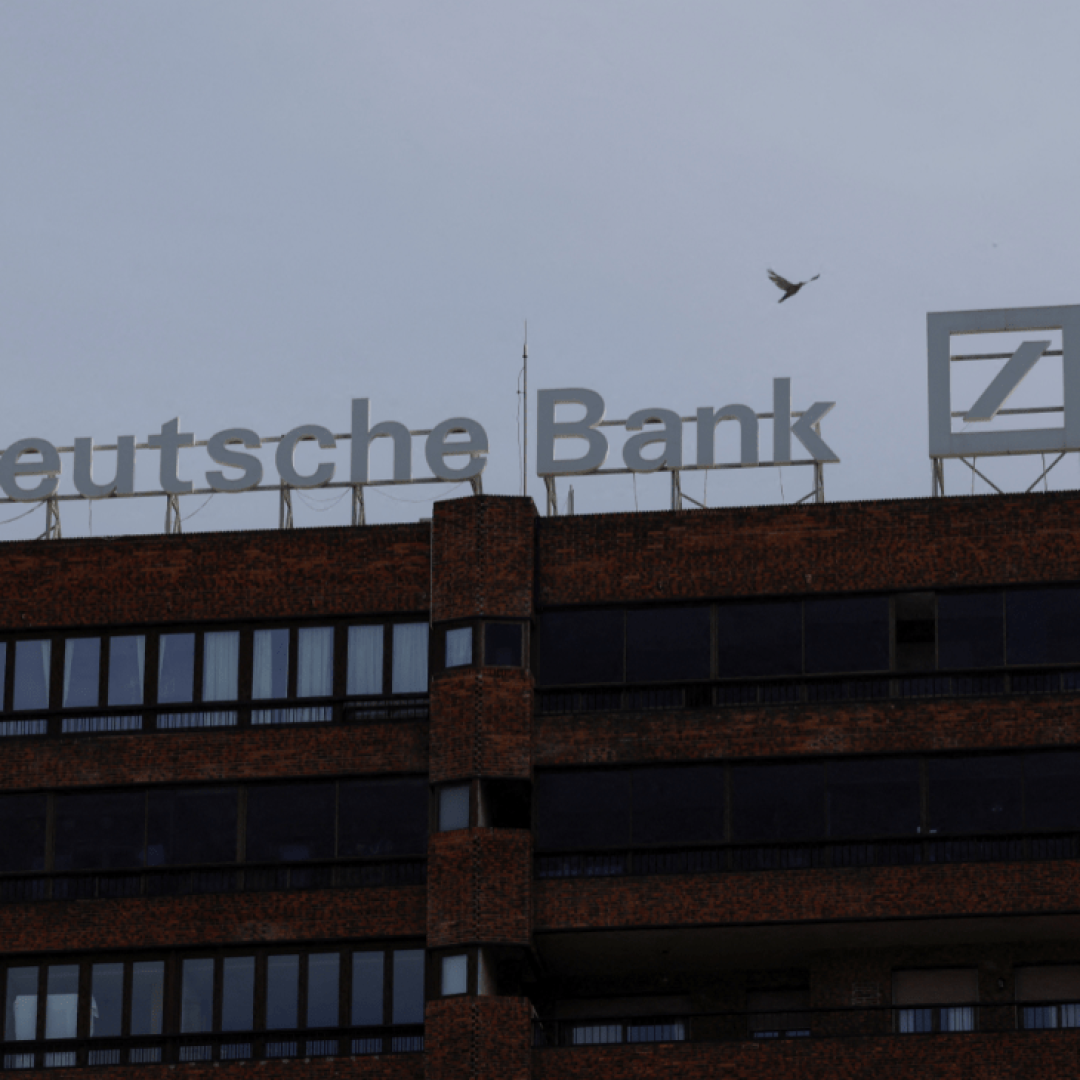 Deutsche Bank demite 111 gerentes seniores