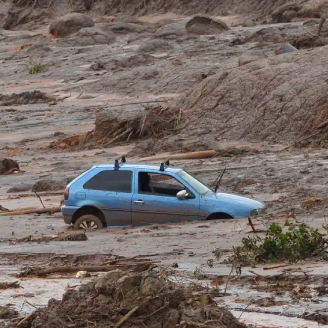 Justiça Federal absolve Samarco e outras empresas envolvidas no rompimento da Barragem de Fundão