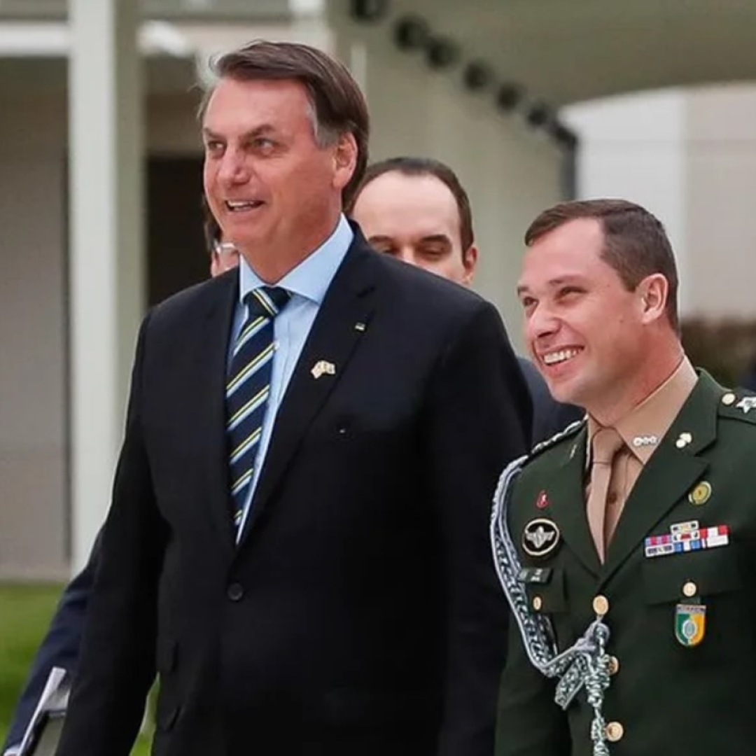 Ex-ajudante de Bolsonaro prestará novo depoimento à PF em Brasília