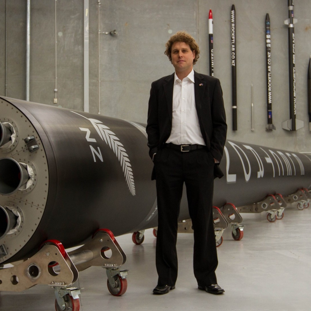 Fundador da Rocket Lab se torna bilionário e vê empresa como concorrente da SpaceX