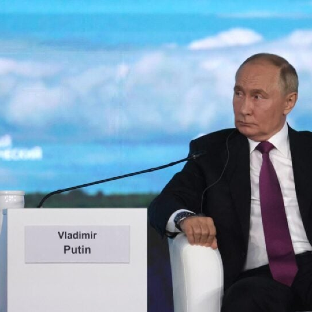 Putin ordena produção em massa de míssil hipersônico