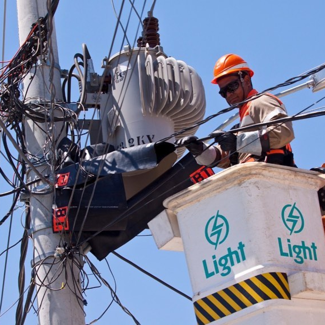 Light aprova medidas para reestruturação financeira de subsidiárias