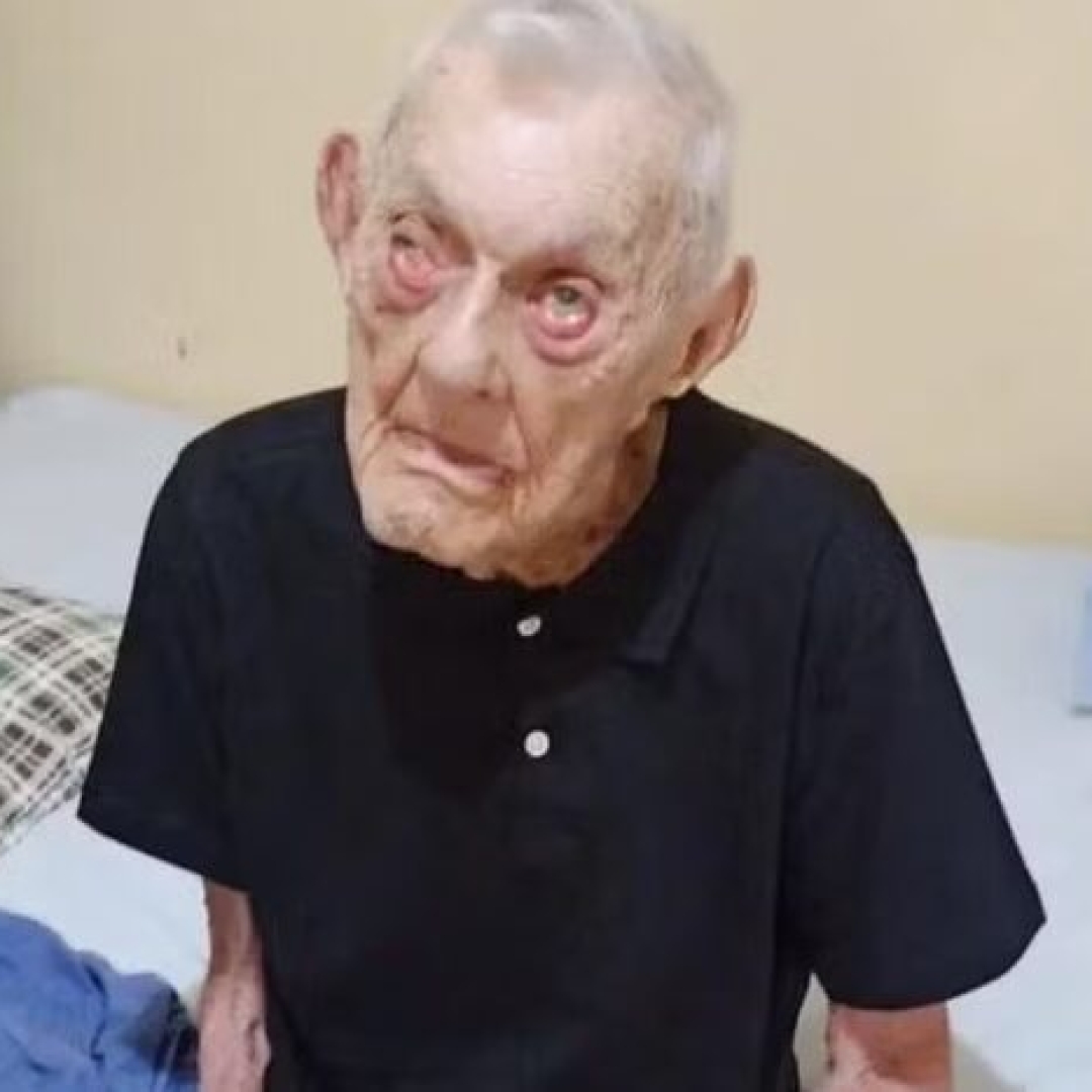 Brasileiro de 112 anos se torna o homem mais velho do mundo