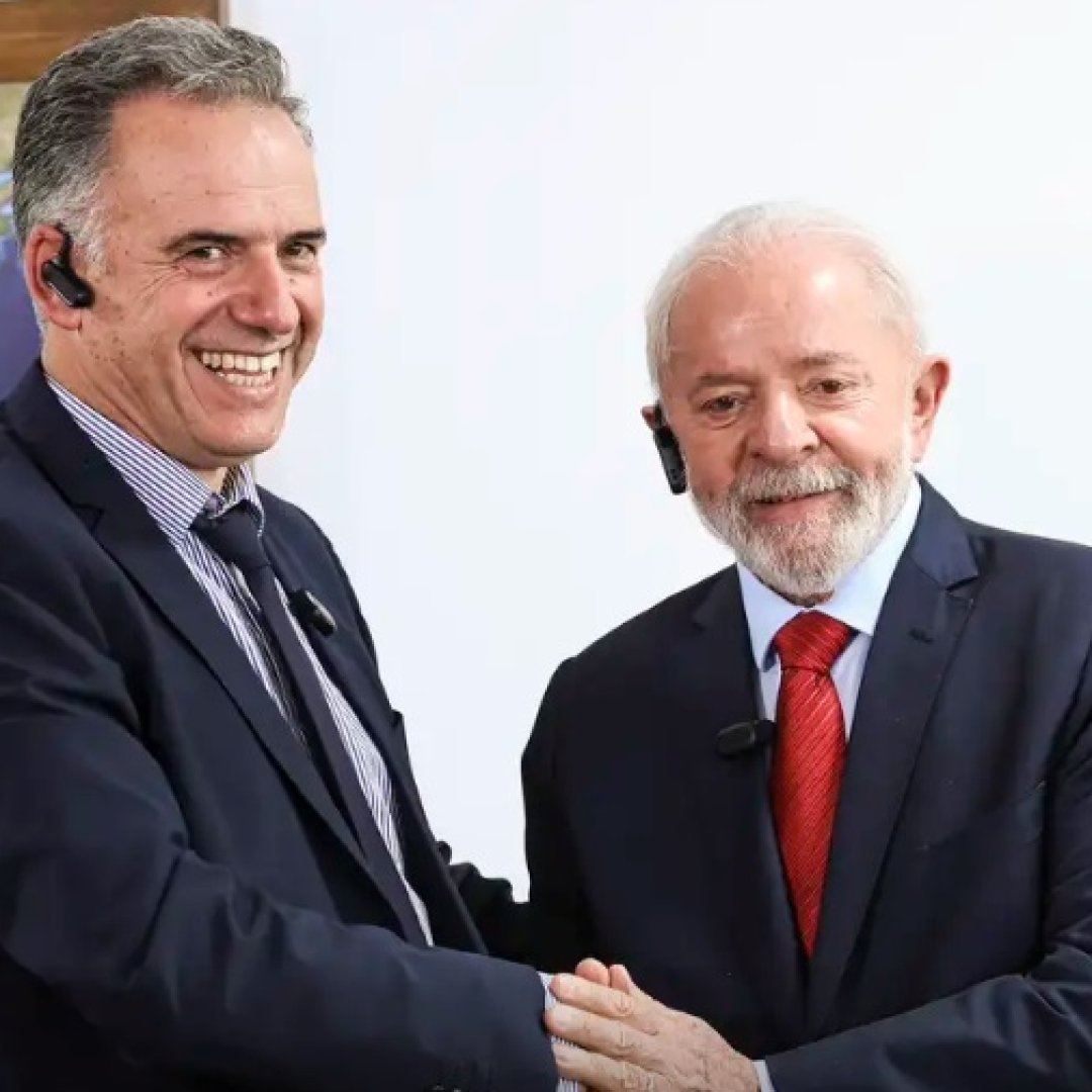 Lula e presidente eleito do Uruguai se reúnem para tratar de relações bilaterais e acordo com a UE