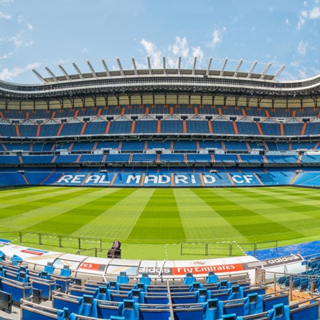 Fifa planeja jogos da Copa de 2030 nos estádios Santiago Bernabéu e Camp Nou