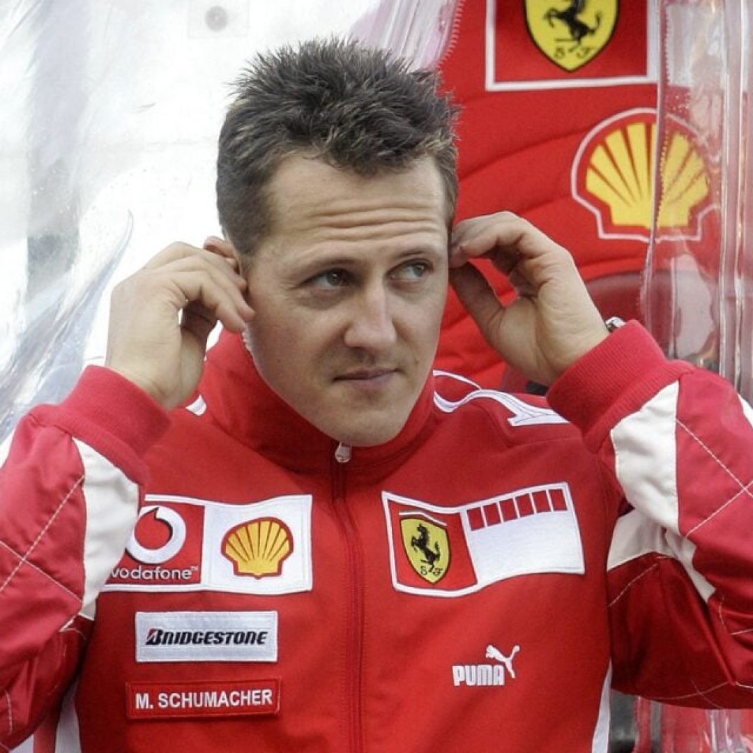 Ex-segurança de Schumacher rouba arquivos confidenciais