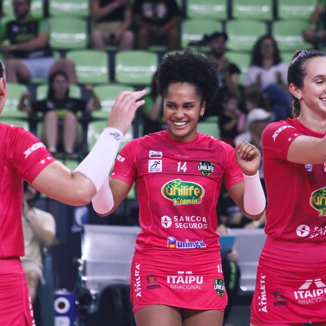 Unilife Maringá enfrenta Barueri pela Superliga Feminina de Vôlei