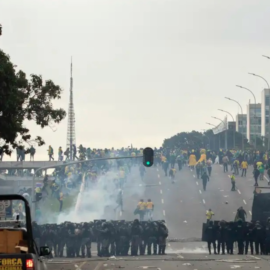 Maioria dos brasileiros desinformados sobre investigações de golpe