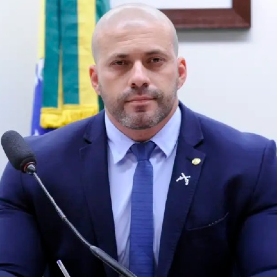 Ex-deputado federal Daniel Silveira recebe liberdade condicional