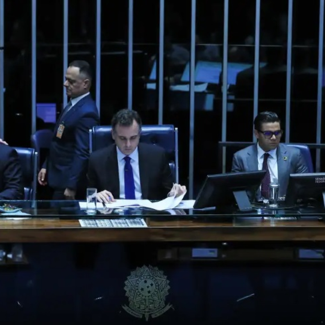 Congresso promulga PEC do pacote fiscal