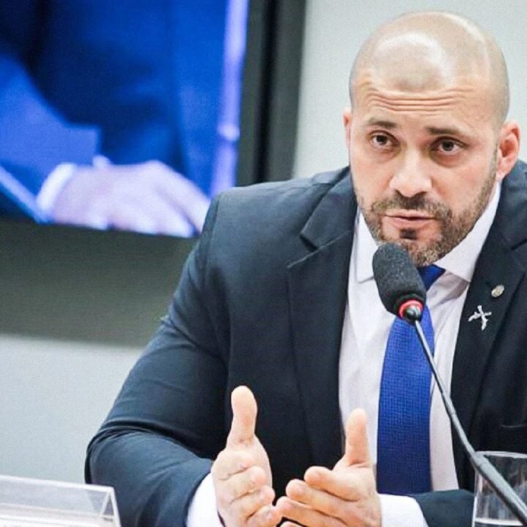 Ex-deputado Daniel Silveira é preso novamente por descumprir medidas judiciais cautelares