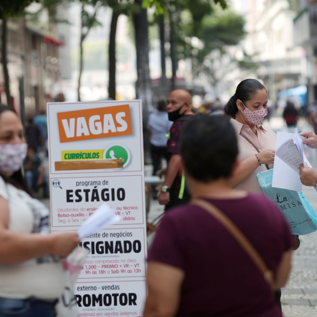 Economistas veem sinais de inflexão no mercado de trabalho