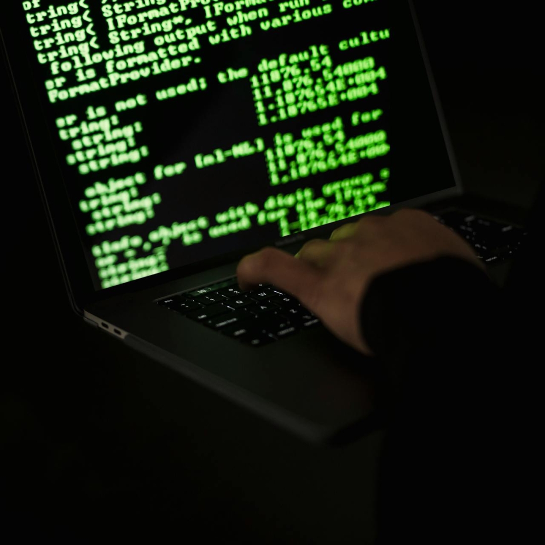 Hackers atacam sites oficiais da Itália