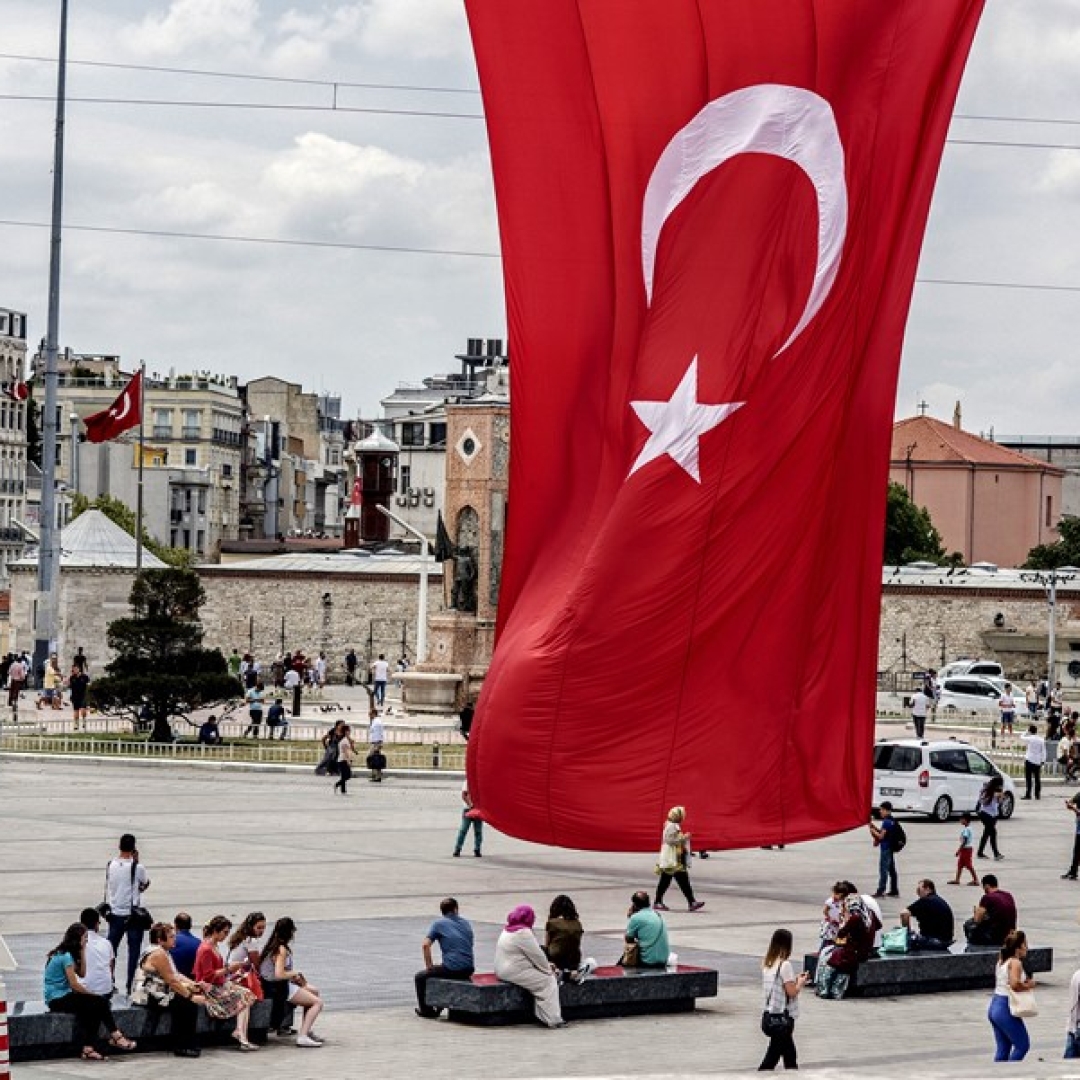 Protestos na Turquia exigem aumento maior do salário mínimo