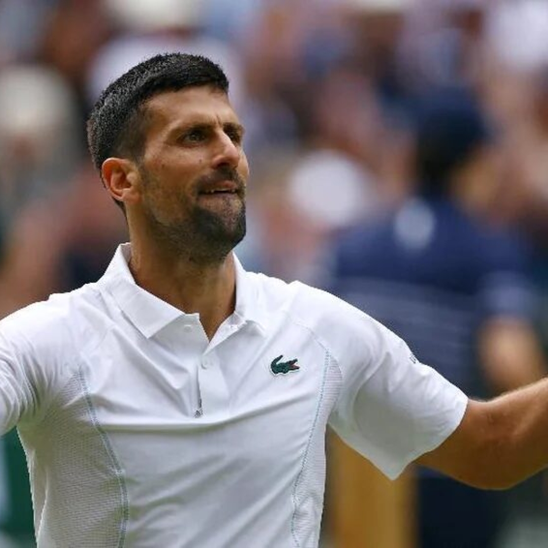 Djokovic vence na estreia do torneio de Brisbane