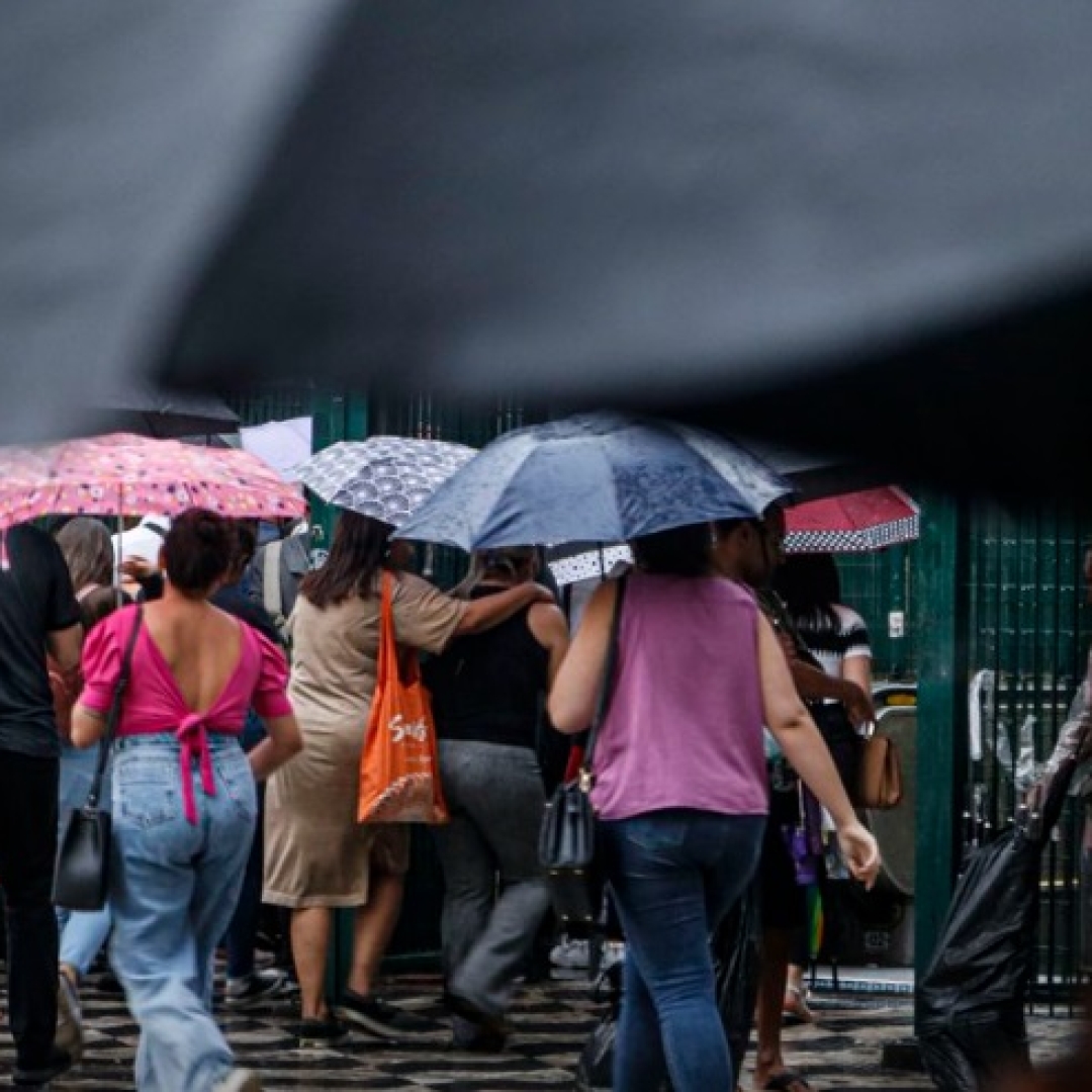 Frente fria deve trazer chuvas fortes para São Paulo