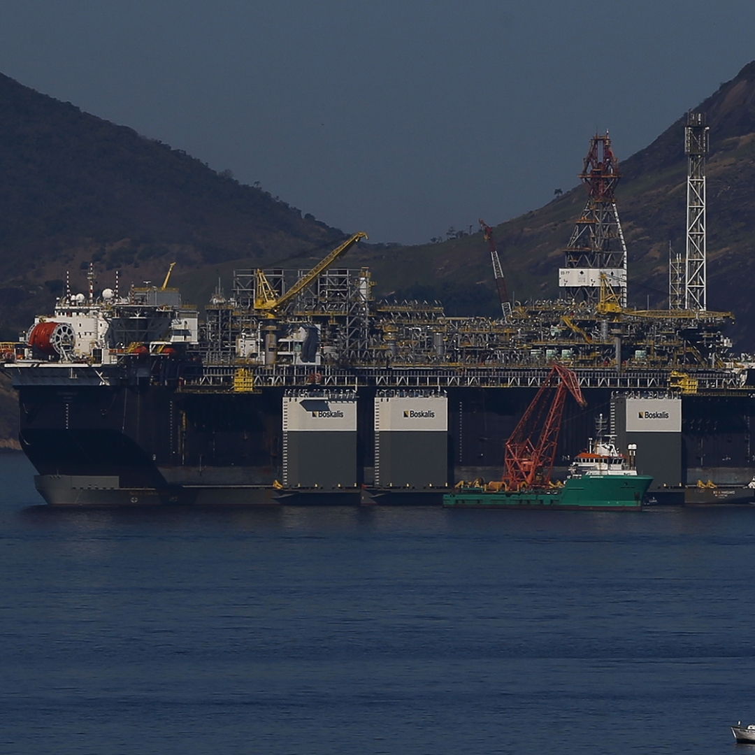 Produção de petróleo e gás no Brasil sobe em novembro