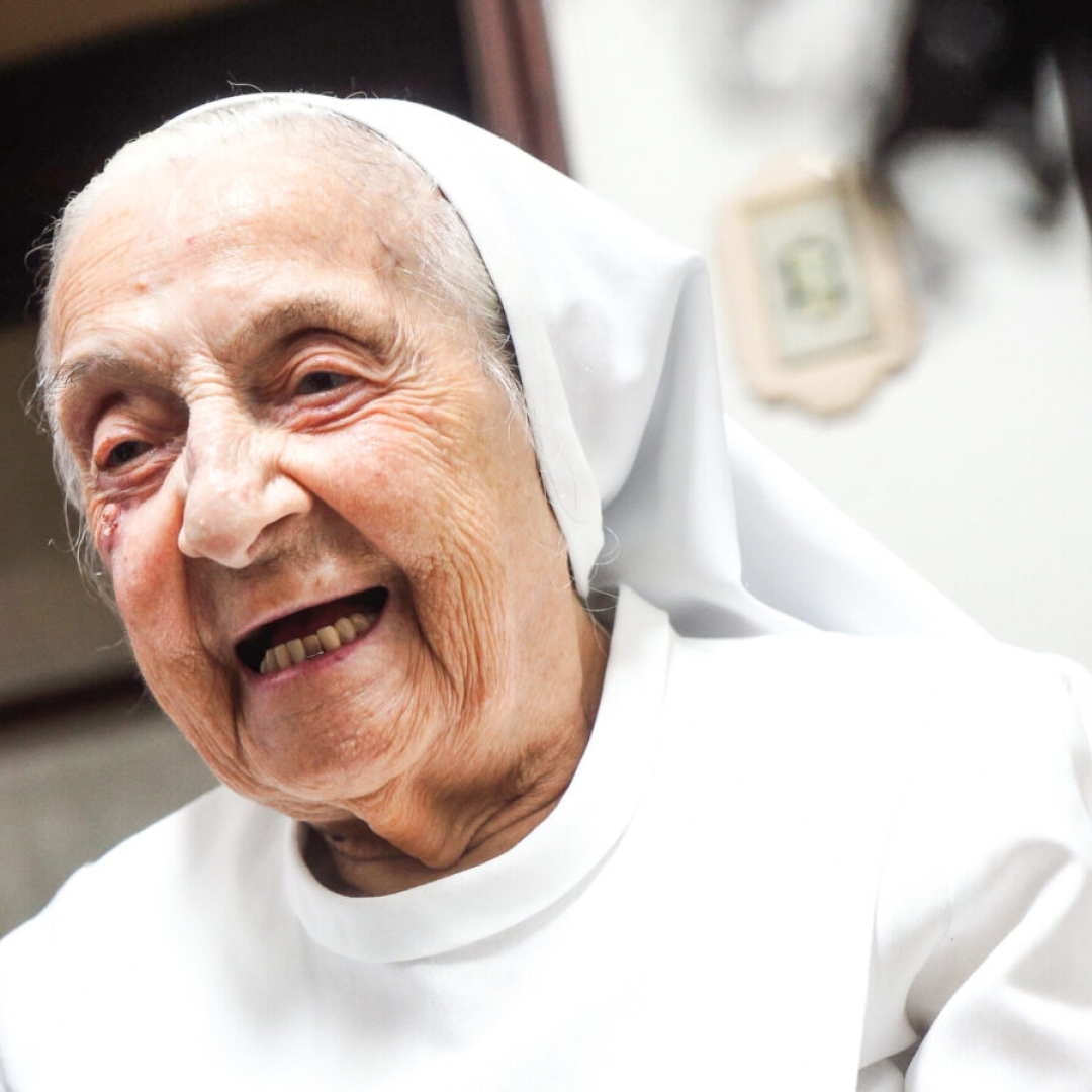 Freira gaúcha de 116 anos se torna a pessoa mais velha do mundo