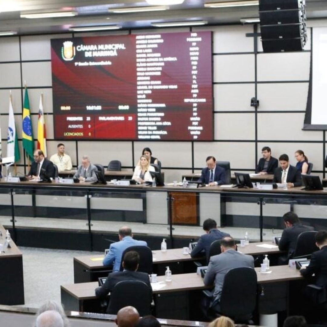 Vereadores aprovam projetos administrativos em Maringá