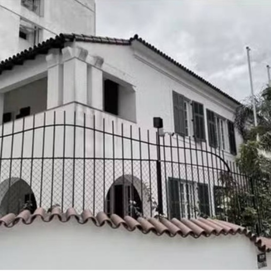 Casa onde foi gravado 'Ainda Estou Aqui' é colocada à venda por R$ 15 milhões