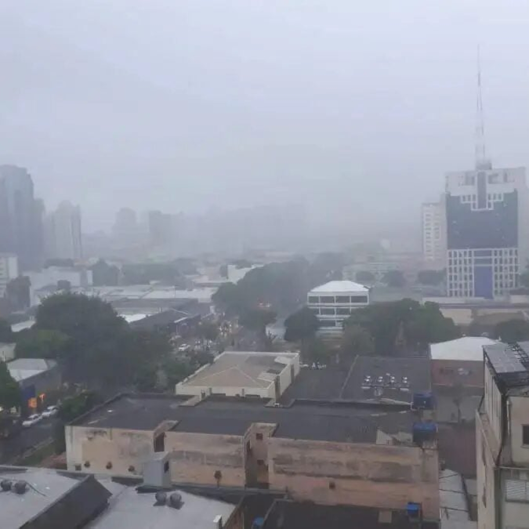 Chuva volta a Maringá no sábado, 11, após calorão