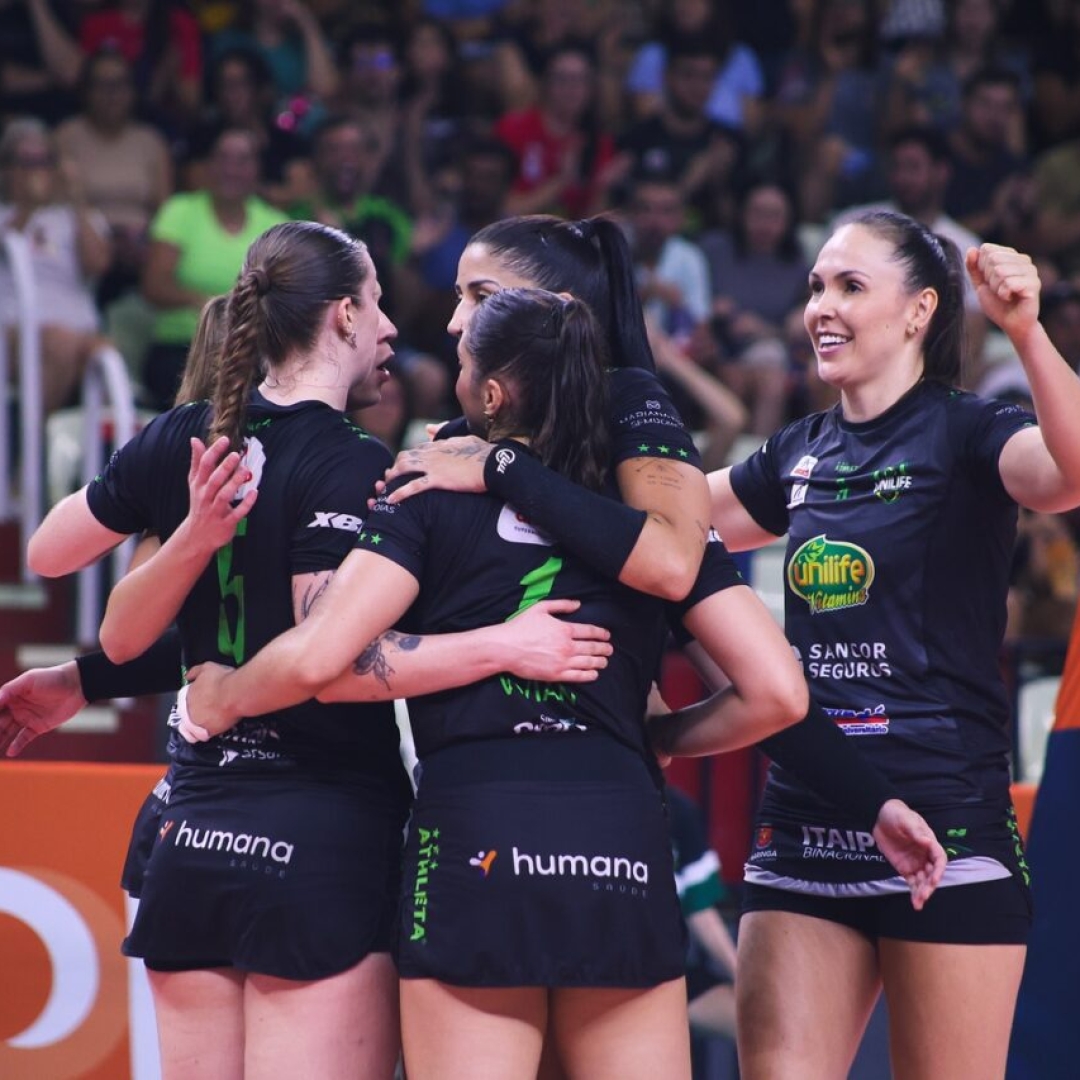 Unilife Maringá enfrenta o Osasco na Superliga Feminina de Vôlei