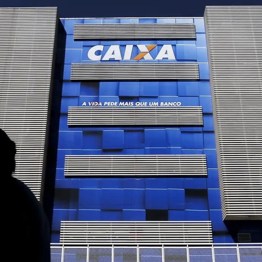 Caixa deposita por engano em contas do FGTS