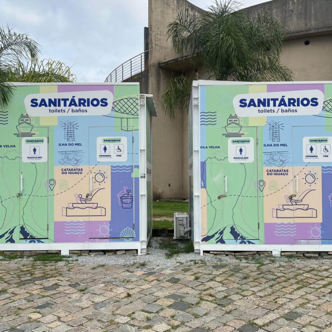 Banheiros com ar-condicionado são instalados no Litoral do Paraná