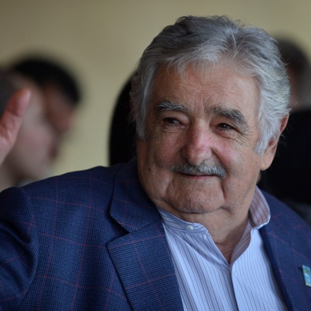 Ex-presidente do Uruguai, José Mujica, declara que câncer se espalhou para o fígado