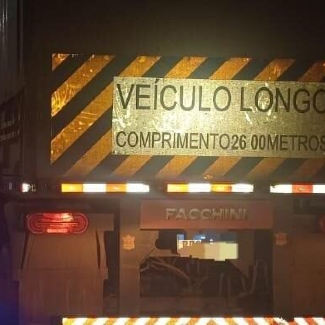 Condutor de bitrem com 'rebite' é interceptado em Mandaguari