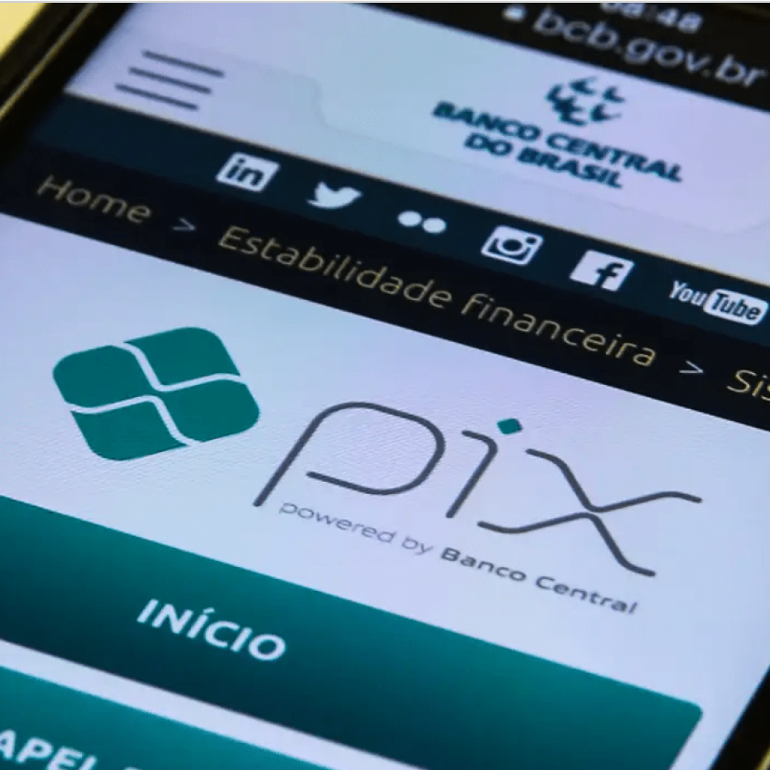 Secom lança campanha contra informação falsa sobre taxação do Pix