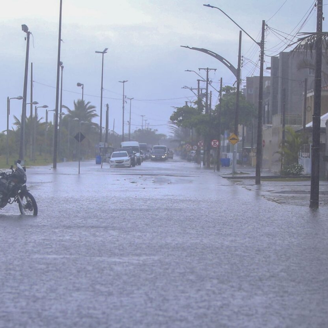 Alerta de tempestade no Paraná