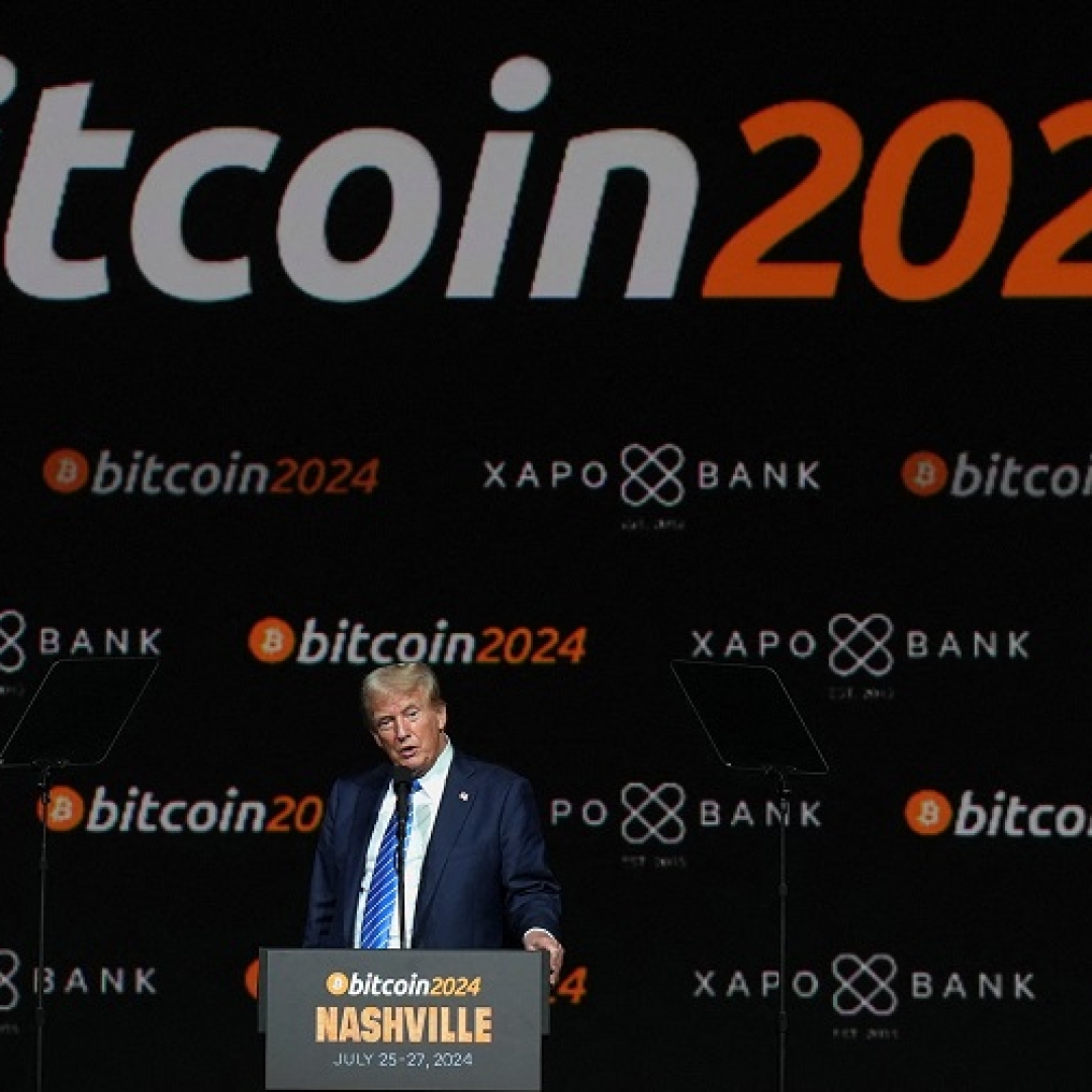 Trump planeja reduzir regulamentação de criptomoedas nos EUA