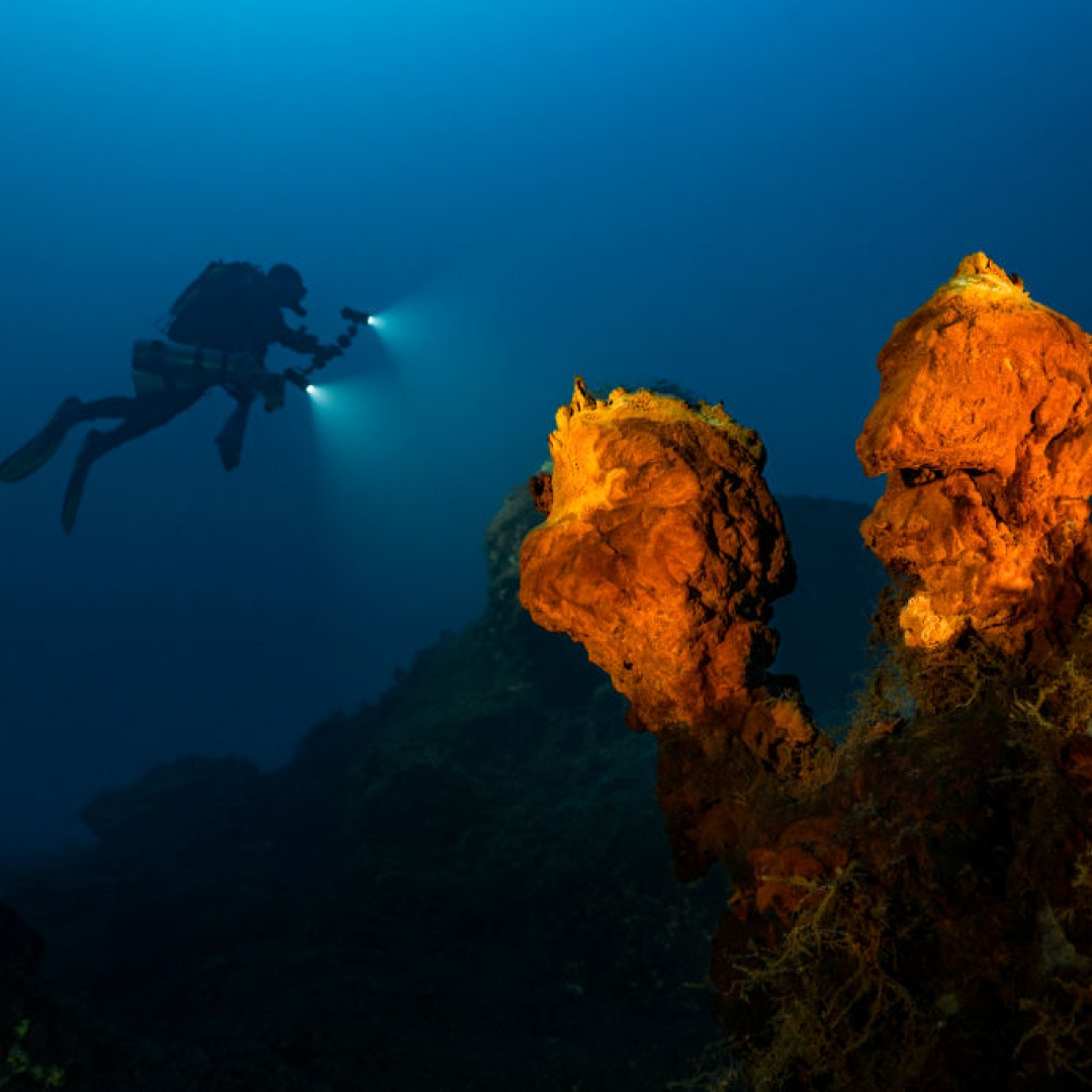 Cientistas britânicos investigam produção de oxigênio nas profundezas do oceano