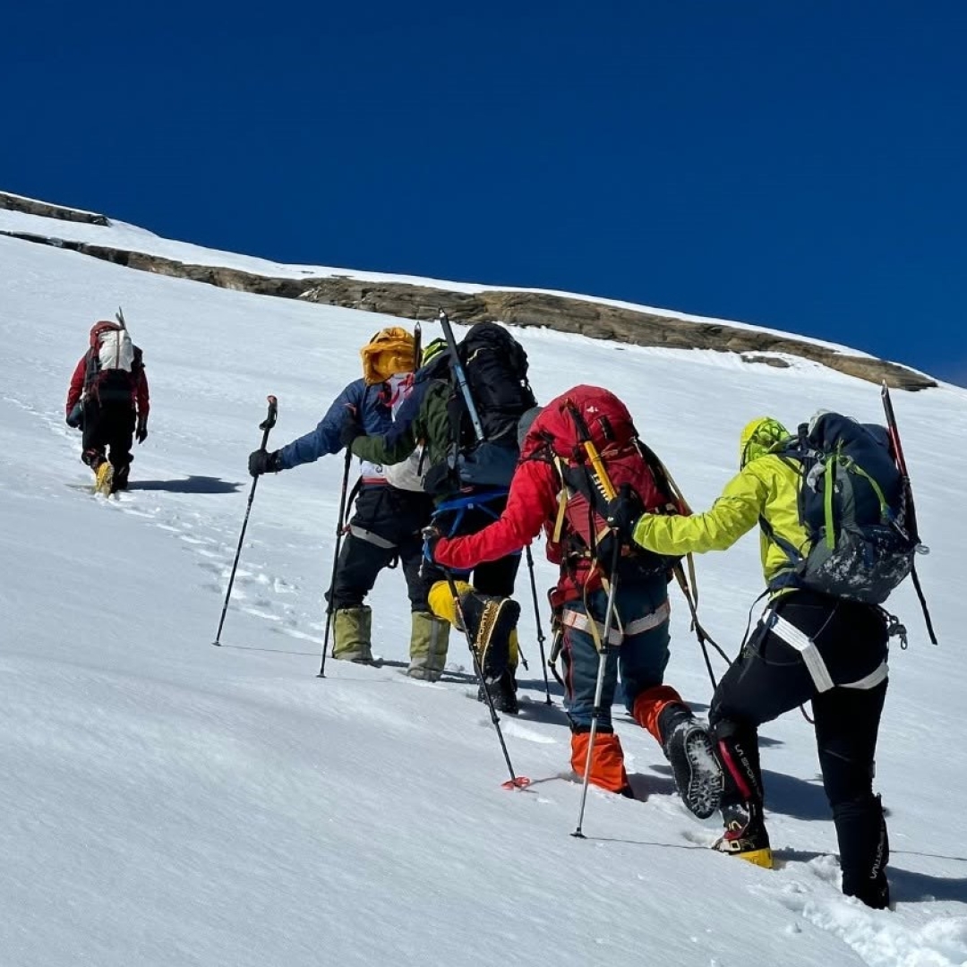 Autoridades do Nepal anunciam medidas mais restritivas para escalada do Monte Everest