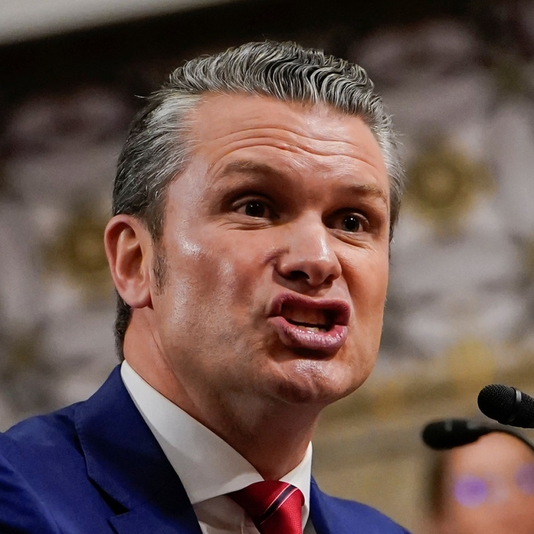 Senado confirma Pete Hegseth como Secretário de Defesa dos EUA