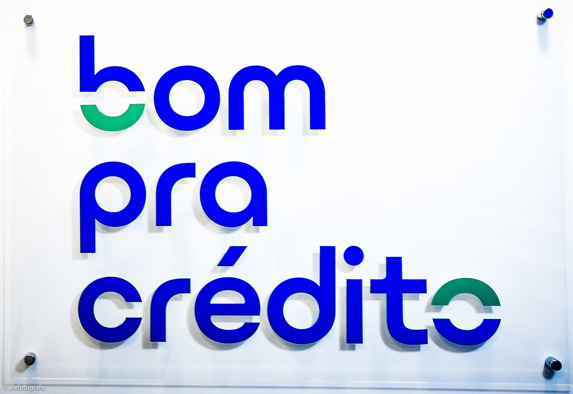 Conheça a Plataforma de Crédito Online Bom pra Crédito: Sua Nova Ferramenta de Planejamento Financeiro