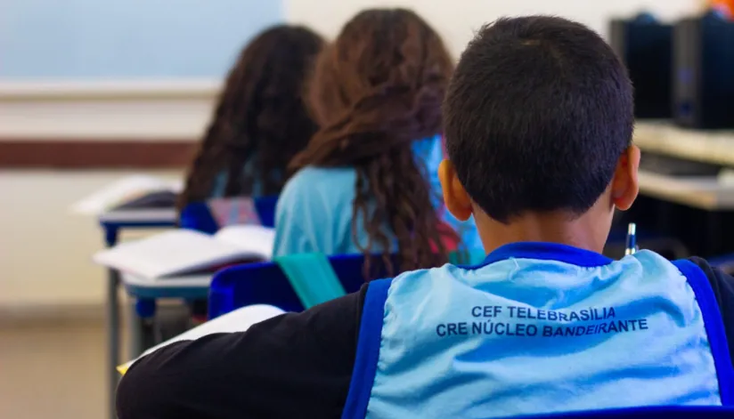 Campanha incentiva declaração racial de estudantes em matrículas escolares