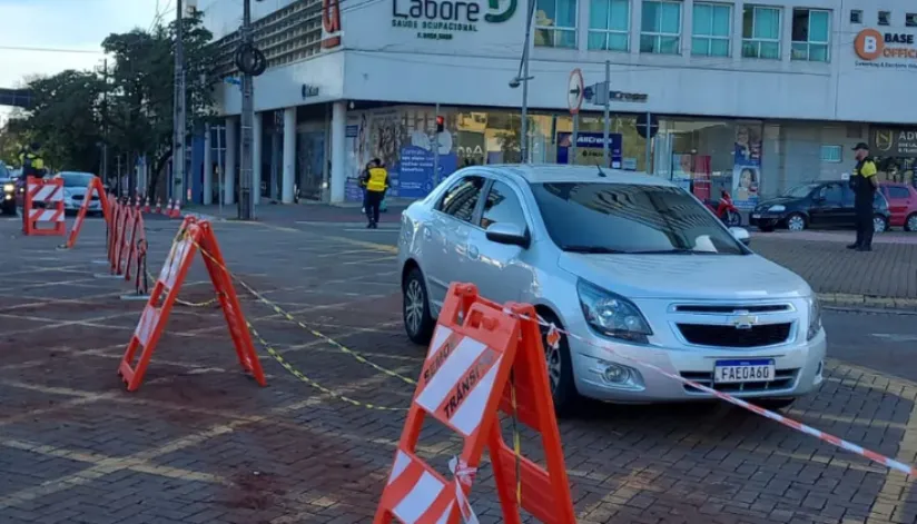 Bloqueios no entorno do Terminal Urbano e Praça Raposo Tavares para abertura da Maringá Encantada