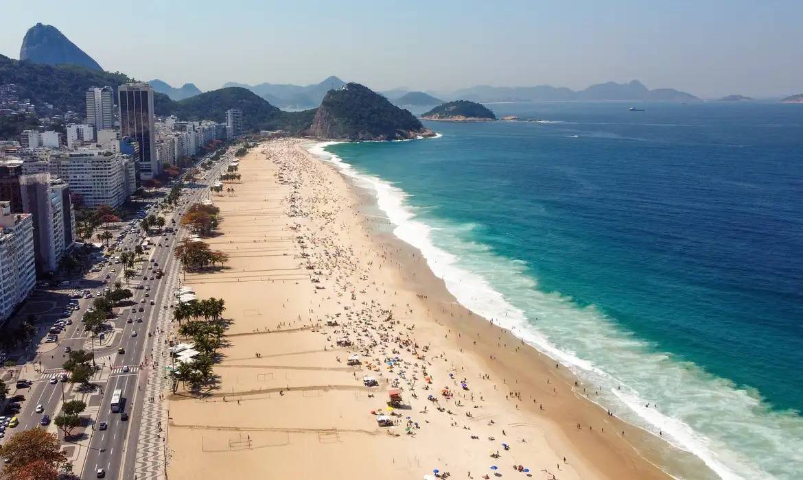 Rio de Janeiro entra em nível de calor 3