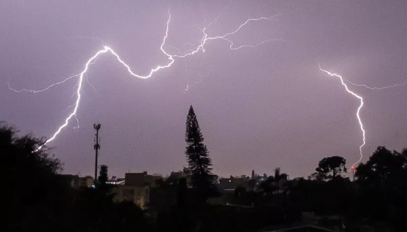 Alerta de tempestade para o Paraná