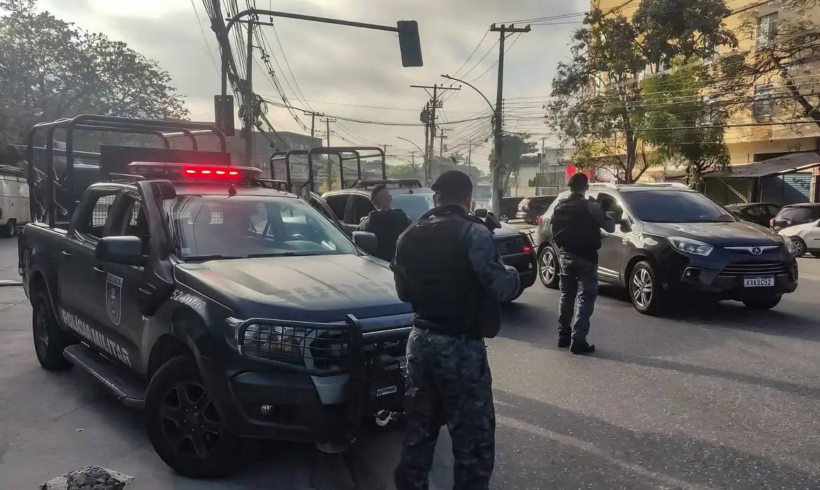 Operação Torniquete deixa 4 feridos no Complexo da Penha