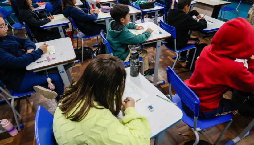 Programa Parceiro da Escola pode incluir 95 colégios do Paraná